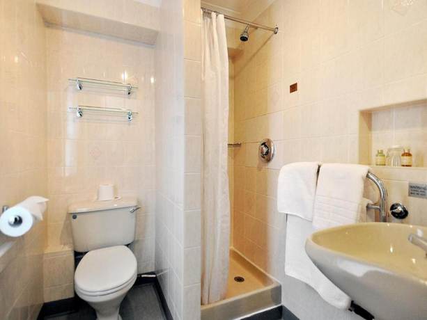 Imagen de la habitación del Hotel Ardington. Foto 13