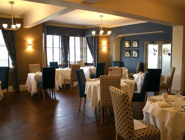 Imagen del bar/restaurante del Hotel Ardington. Foto 7