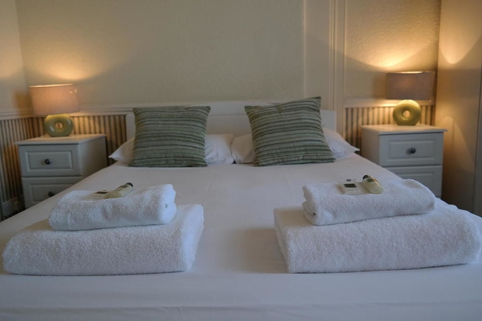Imagen de la habitación del Hotel Ardmillan. Foto 3