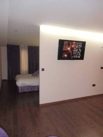 Imagen de la habitación del Hotel Area De Servicio Villamartín. Foto 3