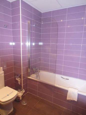 Imagen de la habitación del Hotel Area De Servicio Villamartín. Foto 4