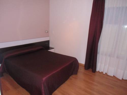 Imagen de la habitación del Hotel Area De Servicio Villamartín. Foto 13