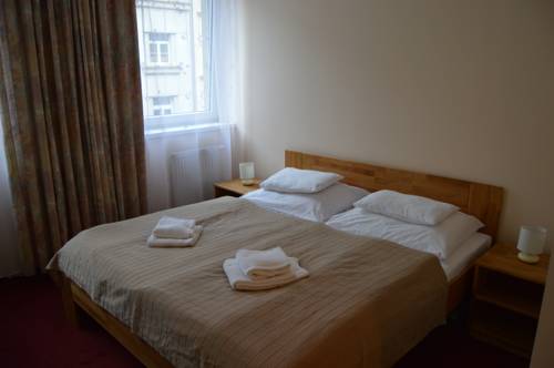 Imagen de la habitación del Hotel Ar&eacute;na, Praga. Foto 7