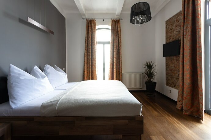 Imagen de la habitación del Hotel Ar&eacute;na &Scaron;amor&iacute;n. Foto 16