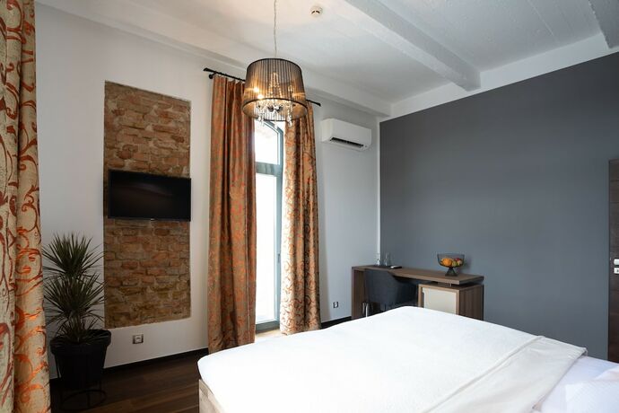 Imagen de la habitación del Hotel Ar&eacute;na &Scaron;amor&iacute;n. Foto 18