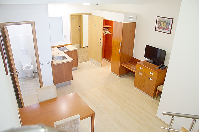 Imagen de los interiores del Hotel Arealinn. Foto 16