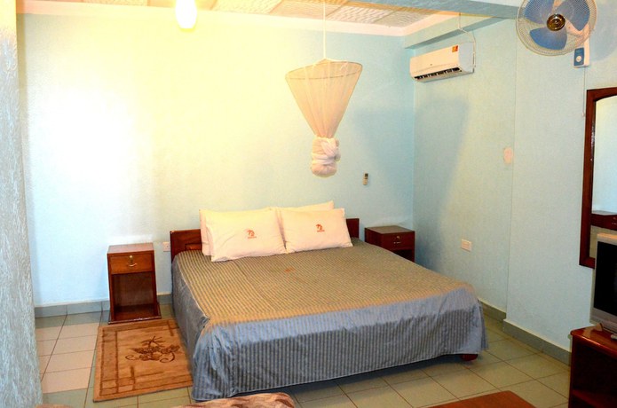 Imagen de la habitación del Hotel Areba. Foto 14