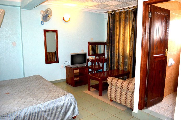 Imagen de la habitación del Hotel Areba. Foto 16