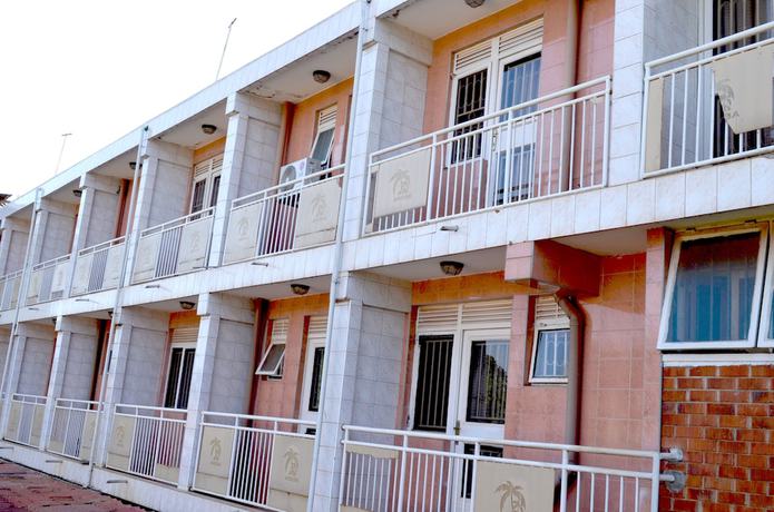 Imagen de la habitación del Hotel Areba. Foto 18