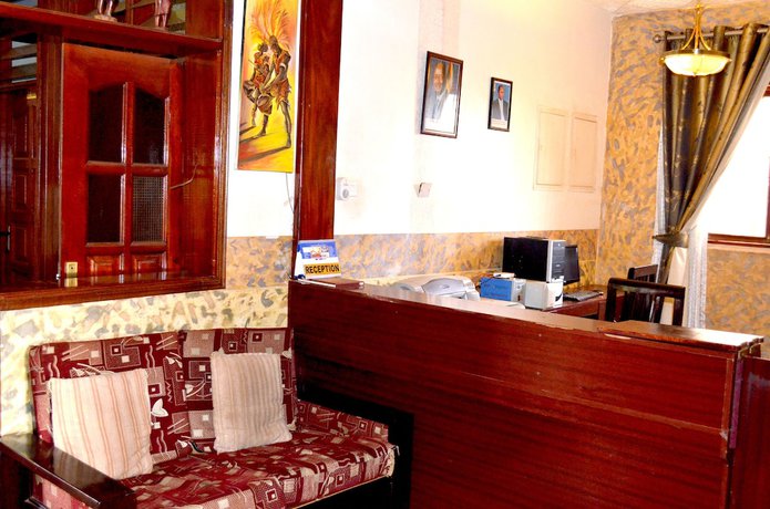 Imagen de los interiores del Hotel Areba. Foto 20