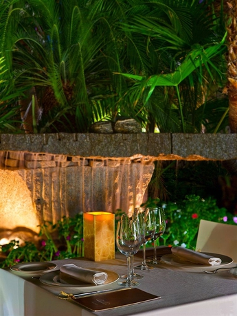 Imagen del bar/restaurante del Hotel Areca. Foto 3