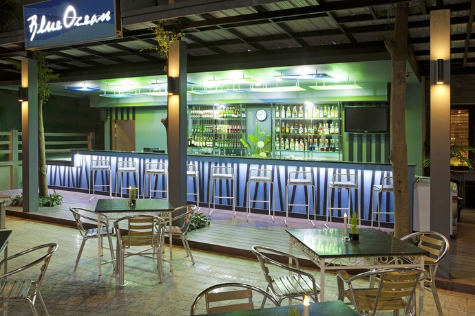 Imagen de la piscina del Hotel Areca Lodge. Foto 15