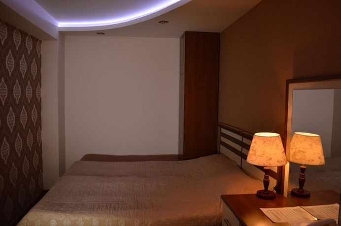 Imagen de la habitación del Hotel Areg. Foto 11