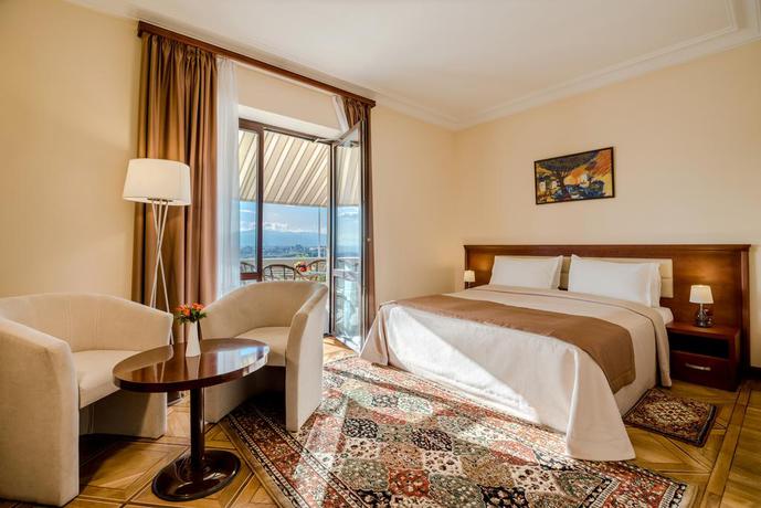 Imagen de la habitación del Hotel Ar&egrave;ve R&eacute;sidence Boutique. Foto 5