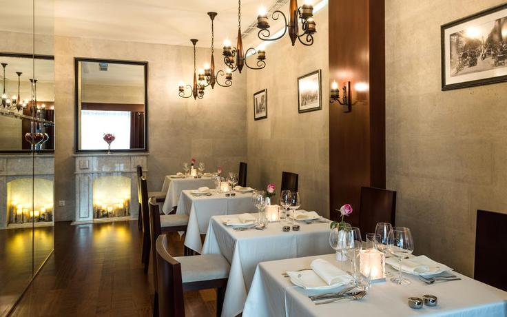Imagen del bar/restaurante del Hotel Ar&egrave;ve R&eacute;sidence Boutique. Foto 4