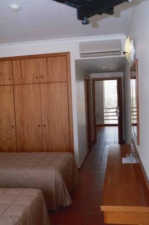 Imagen de la habitación del Hotel Areia Dourada. Foto 11