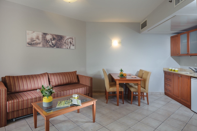 Imagen de los interiores del Hotel Arena By The Beach. Foto 11