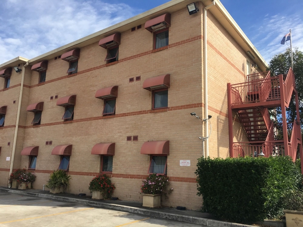 Imagen de los exteriores del Hotel Arena, Chullora. Foto 9
