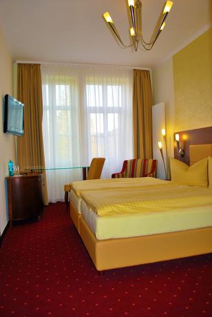 Imagen de la habitación del Hotel Arena City. Foto 8