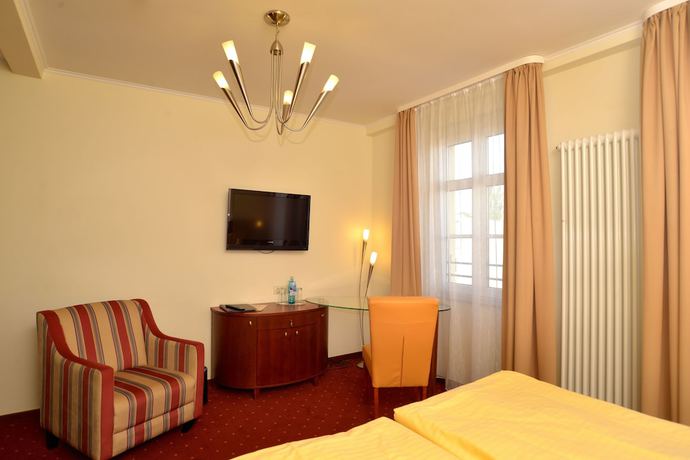 Imagen de la habitación del Hotel Arena City. Foto 19