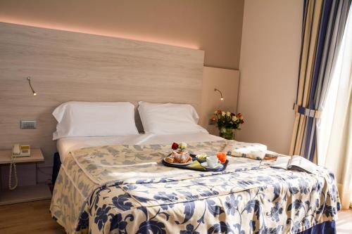 Imagen de la habitación del Hotel Arena, Colombare. Foto 7