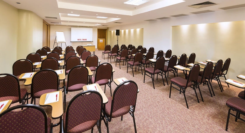 Imagen de los interiores del Hotel Arena Copacabana. Foto 11