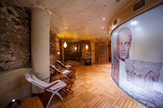 Imagen de la piscina del Hotel Arena Di Serdica. Foto 16