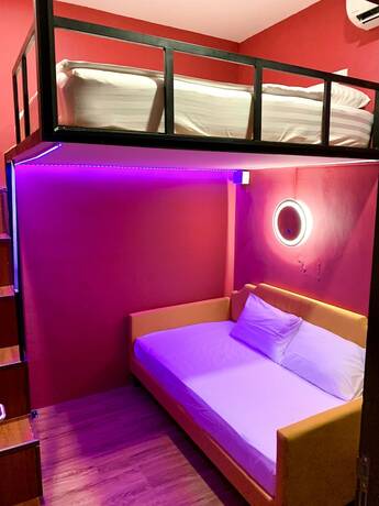 Imagen de la habitación del Hotel Arena Esports At Bugis Village. Foto 11