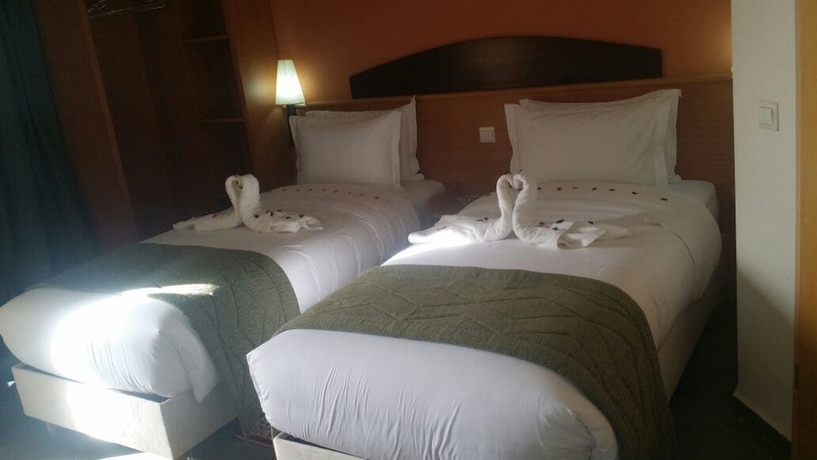 Imagen de la habitación del Hotel Arena Fes. Foto 12