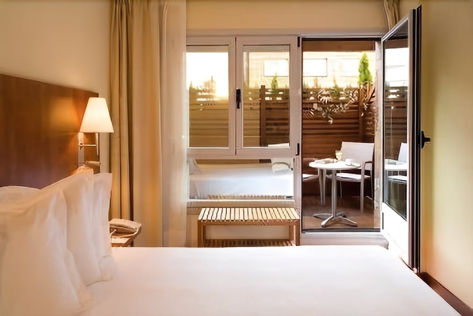 Imagen de la habitación del Hotel Arena, Gijón. Foto 9