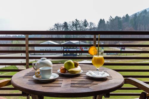 Imagen de la habitación del Hotel Arena Maribor. Foto 11