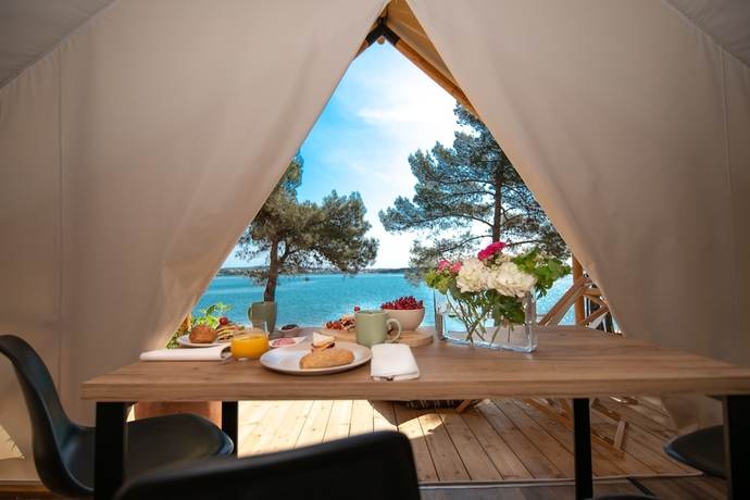 Imagen de la habitación del Hotel Arena One 99 Glamping. Foto 14