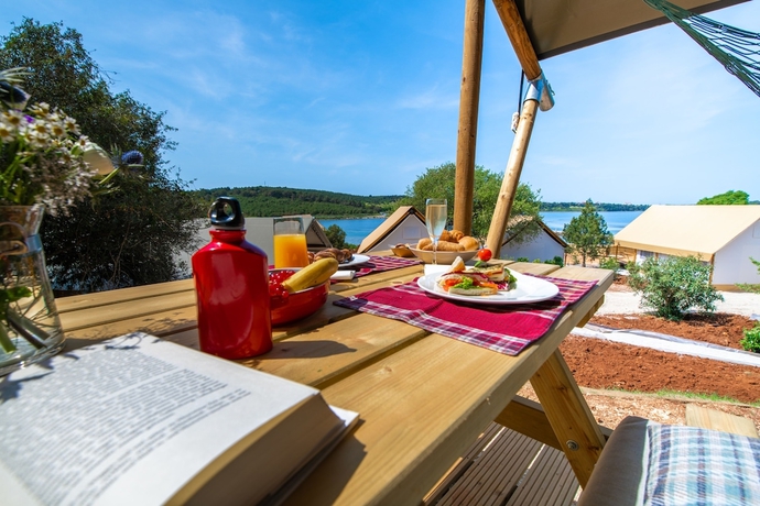 Imagen de la habitación del Hotel Arena One 99 Glamping. Foto 15