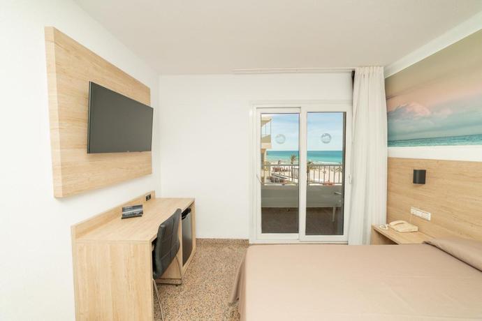 Imagen de la habitación del Hotel Arena Prado. Foto 4