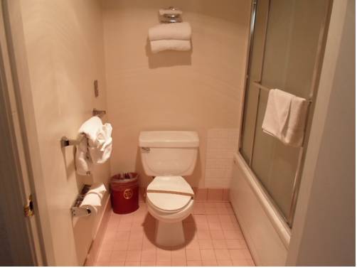 Imagen de la habitación del Hotel Arena, San Jose. Foto 4