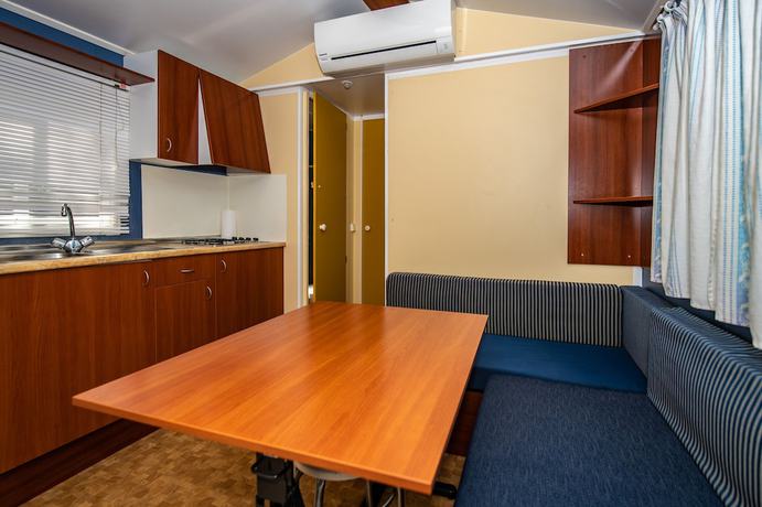 Imagen de la habitación del Hotel Arena Stoja Camping Homes. Foto 9