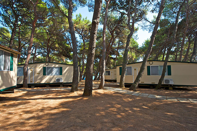 Imagen de los exteriores del Hotel Arena Stupice Mobile Homes. Foto 9