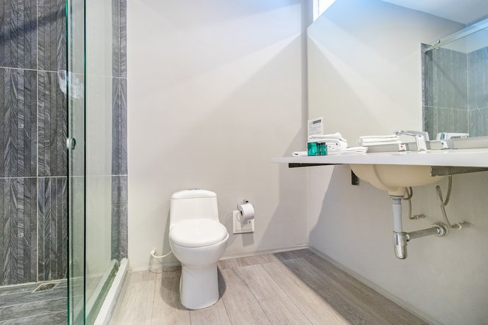 Imagen de la habitación del Hotel Arena Suites Bogota. Foto 6