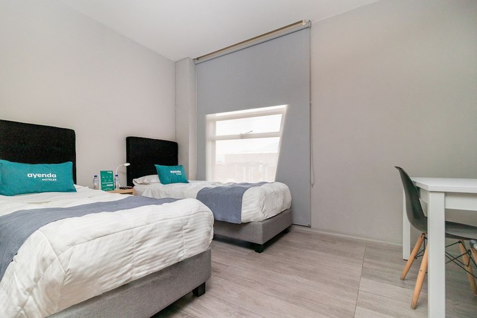 Imagen de la habitación del Hotel Arena Suites Bogota. Foto 16