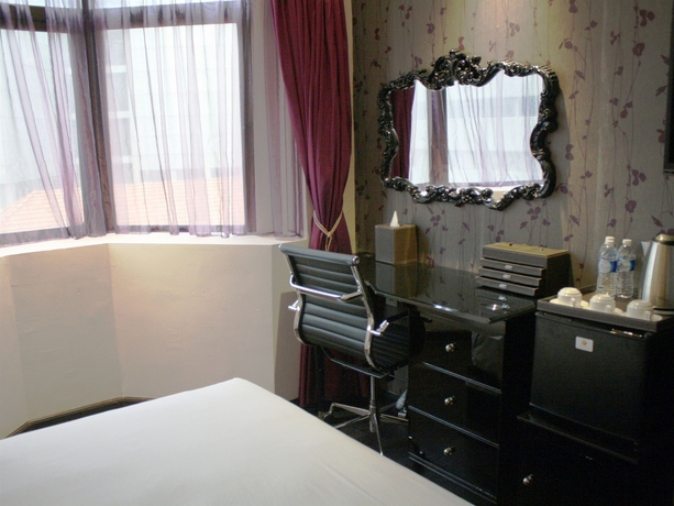 Imagen de la habitación del Hotel Arenaa Star. Foto 5