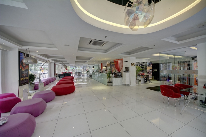 Imagen de los interiores del Hotel Arenaa Star. Foto 13