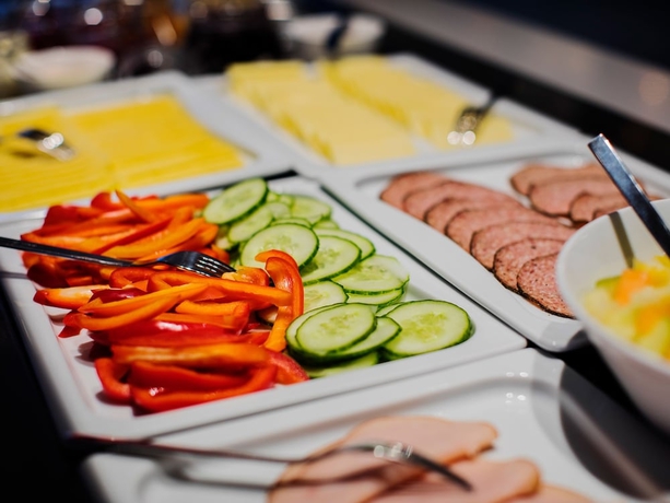 Imagen del bar/restaurante del Hotel Arenahotellet I Uppsala. Foto 3