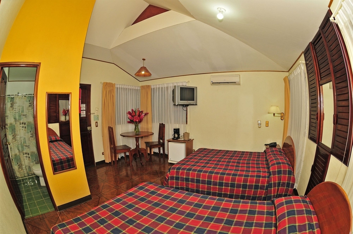 Imagen de la habitación del Hotel Arenal Country Inn. Foto 3