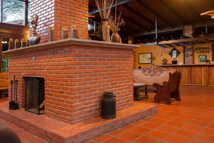 Imagen de los interiores del Hotel Arenal Lodge. Foto 15