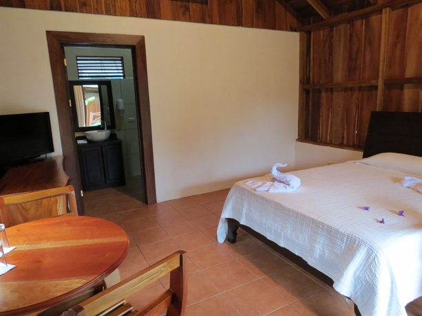Imagen de la habitación del Hotel Arenal Montechiari. Foto 8