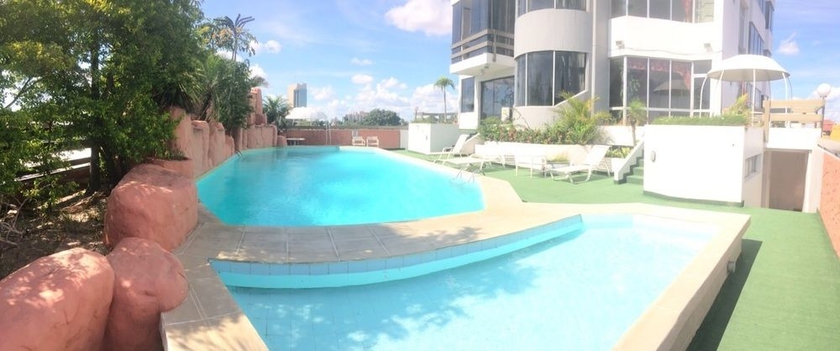 Imagen de la piscina del Hotel Arenal, Municipio Santa Cruz de la Sierra. Foto 14