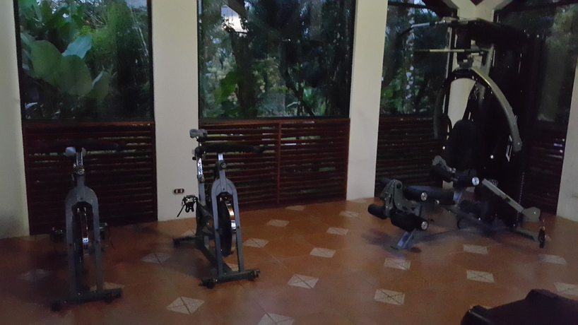 Imagen de los interiores del Hotel Arenal Paraíso Resort and Thermo Mineral Hot Springs. Foto 10