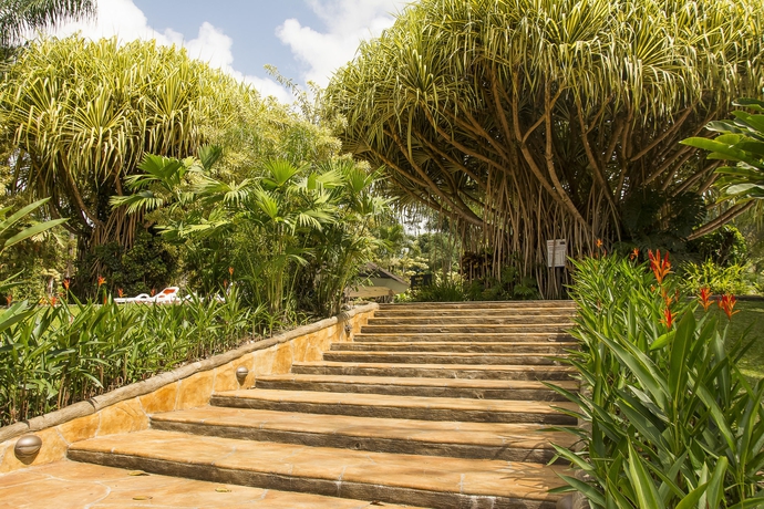 Imagen de los exteriores del Hotel Arenal Paraíso Resort and Thermo Mineral Hot Springs. Foto 7