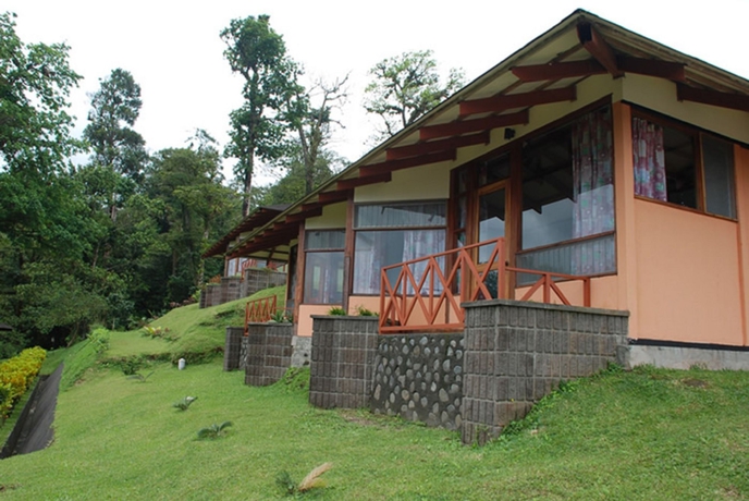 Imagen de los exteriores del Hotel Arenal Vista Lodge. Foto 8