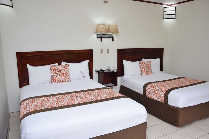 Imagen de la habitación del Hotel Arenal Volcano Inn. Foto 3